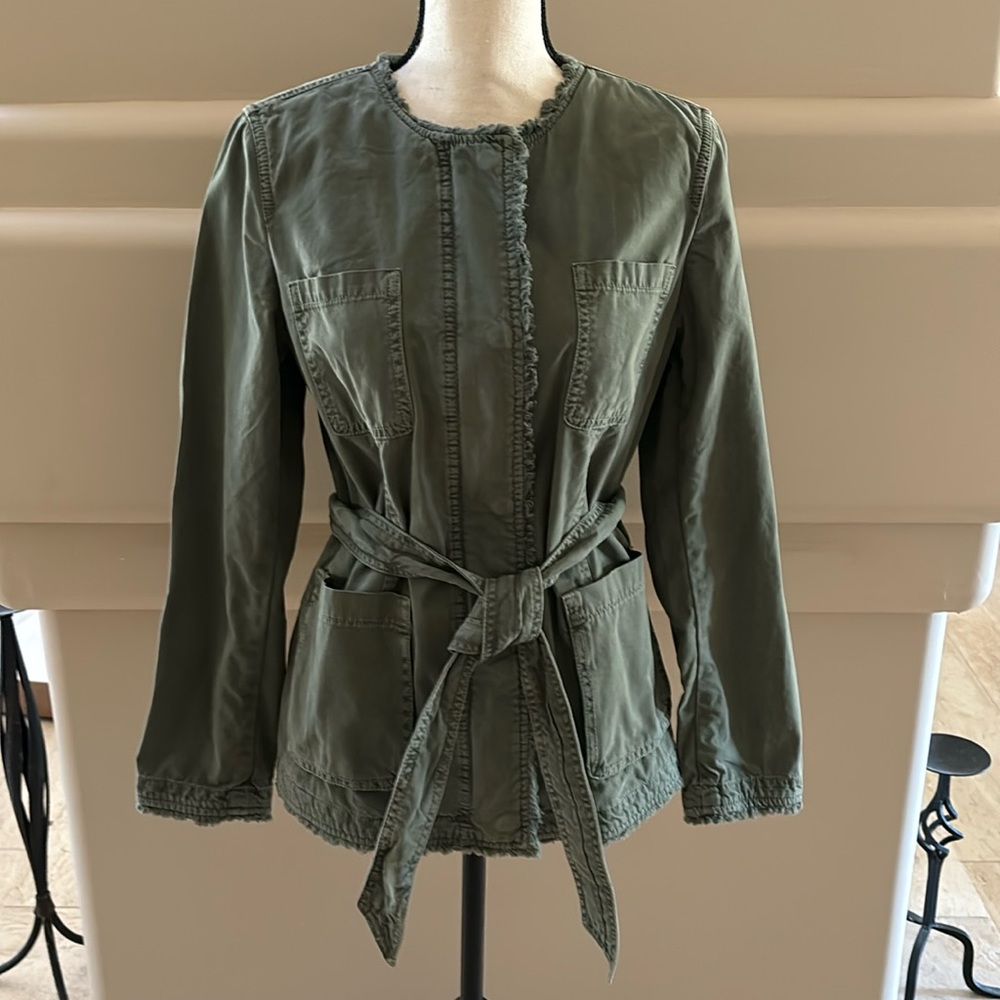 Banana Republic Green 100% Cotton Woman’s Field Jacket. Size S. New with tags.